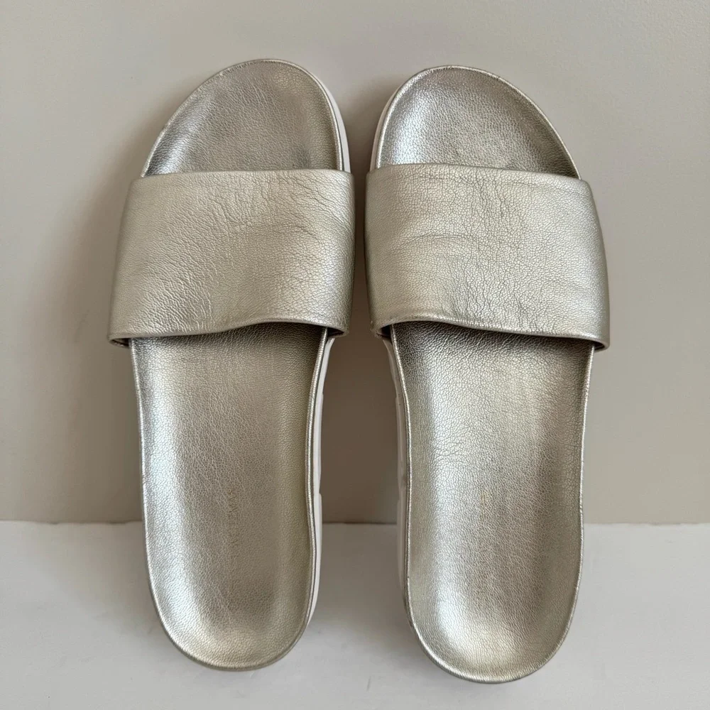STUART WEITZMAN Landside Pewter Metallic Leather Slide Sandals 8.5